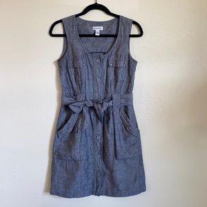 Cute blue Calvin Klein button-down shirt dress w pockets.